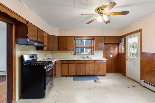 83 Dartmouth Street, Everett, MA 02149
