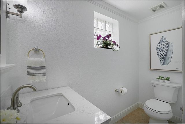 1650 ASSISI DRIVE 16, Sarasota, FL 34231