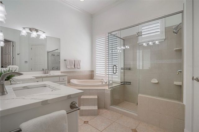 1650 ASSISI DRIVE 16, Sarasota, FL 34231