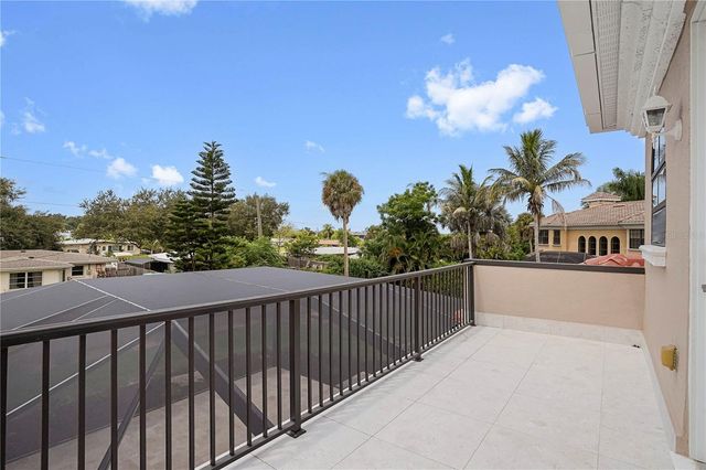 1650 ASSISI DRIVE 16, Sarasota, FL 34231