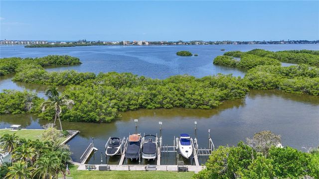 1650 ASSISI DRIVE 16, Sarasota, FL 34231