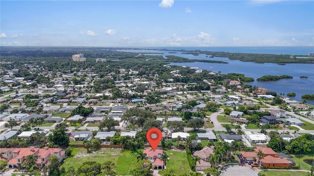 1650 ASSISI DRIVE 16, Sarasota, FL 34231