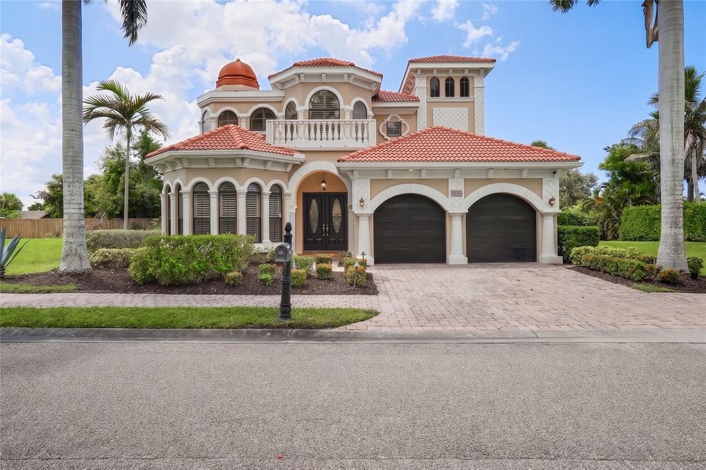 1650 ASSISI DRIVE 16, Sarasota, FL 34231