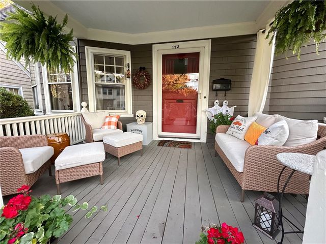 172 Bluff Avenue, Cranston, RI 02905