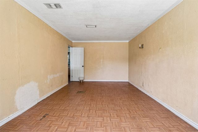 13905 Albemarle Drive, Farmers Branch, TX 75234