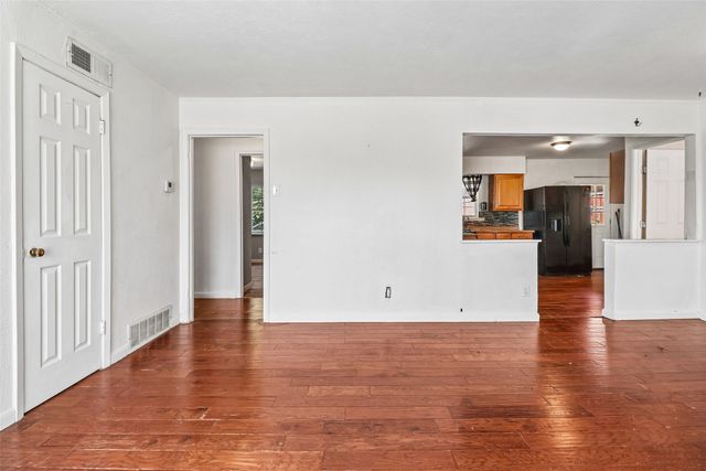 13905 Albemarle Drive, Farmers Branch, TX 75234