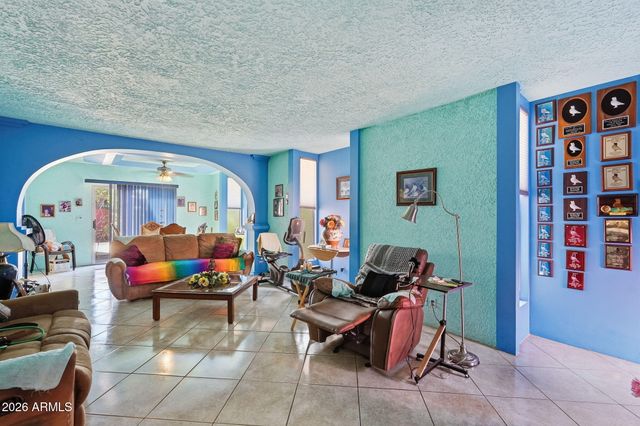 4702 E ALTA VISTA Road, Phoenix, AZ 85042