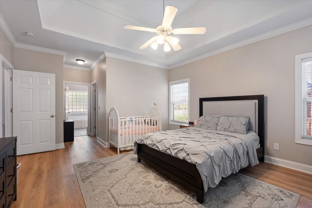 2240 Westwood Dr, N, Murfreesboro, TN 37130