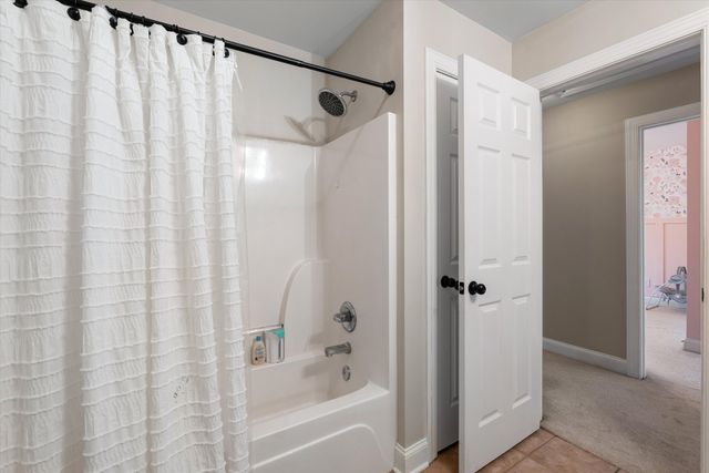 2240 Westwood Dr, N, Murfreesboro, TN 37130