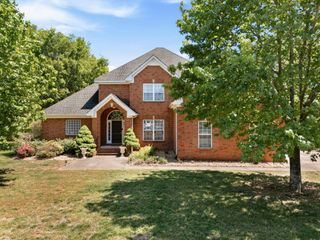 2240 Westwood Dr, N, Murfreesboro, TN 37130
