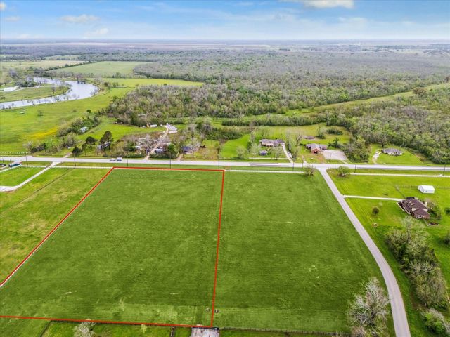 2819 W Fm 1462, Rosharon, TX 77583