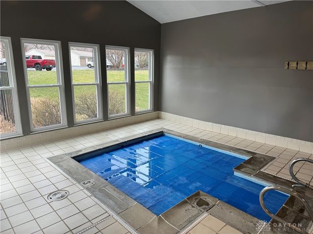 6620 green branch 8, Centerville, OH 45459