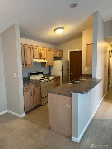 6620 green branch 8, Centerville, OH 45459