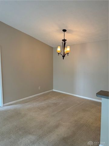 6620 green branch 8, Centerville, OH 45459