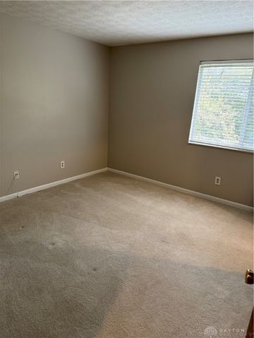6620 green branch 8, Centerville, OH 45459