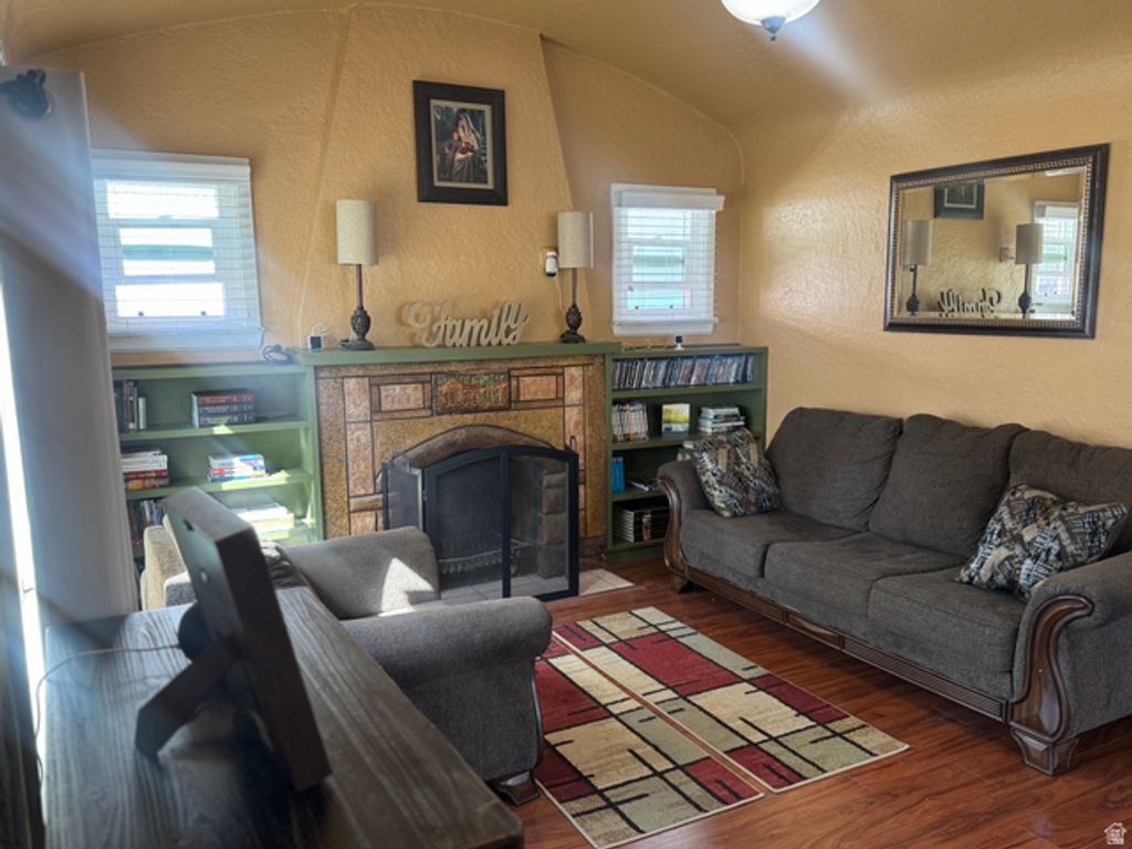 Image 8 of property listing at 255 S 300 W, Provo, UT 84601