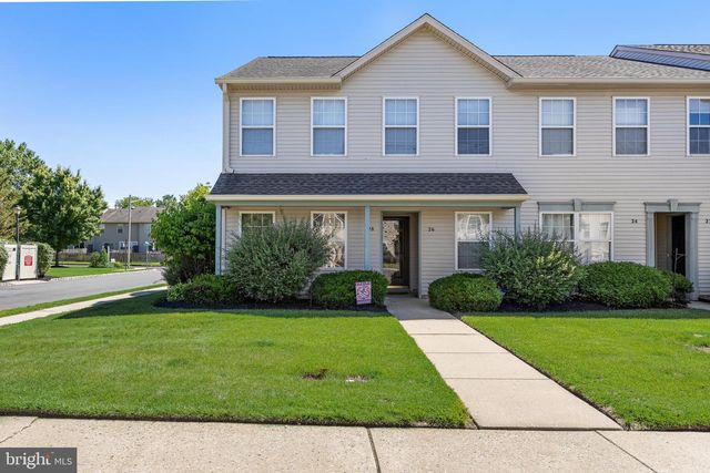 26 FOXGLOVE DR, Delran, NJ 08075
