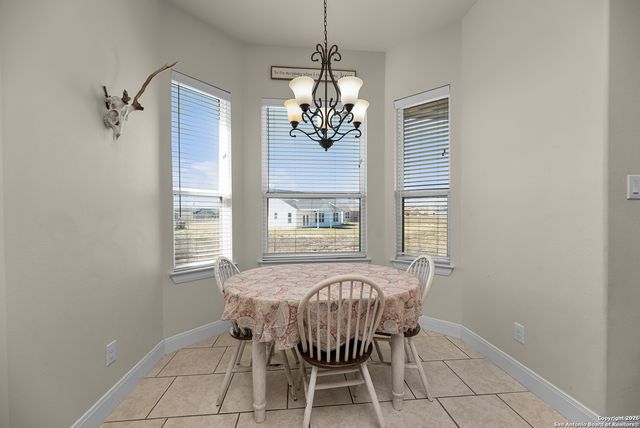 103 Muirfield, La Vernia, TX 78121