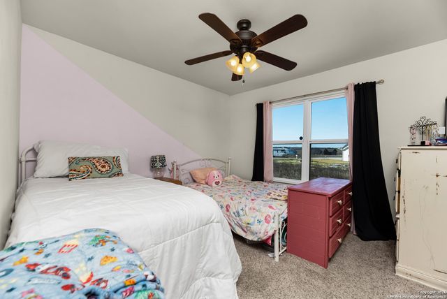 103 Muirfield, La Vernia, TX 78121