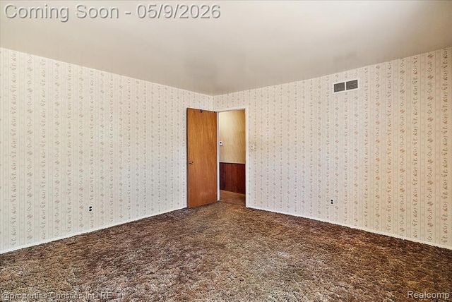 5894 Heyer Street, Romulus, MI 48174