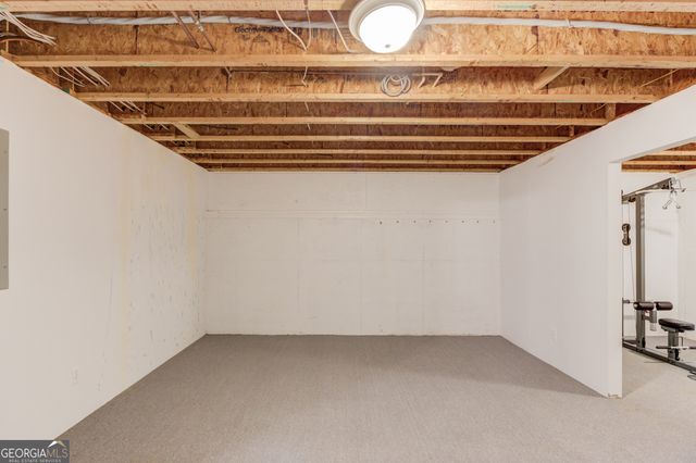 7208 Sunset Boulevard, Loganville, GA 30052