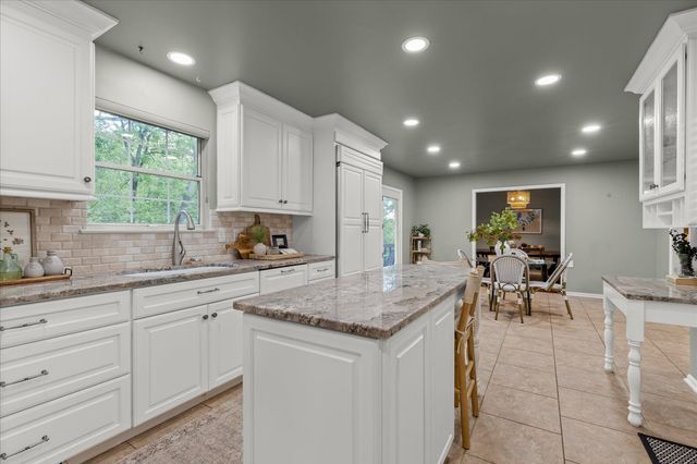 12424 Creek Hollow Lane, Soddy Daisy, TN 37379