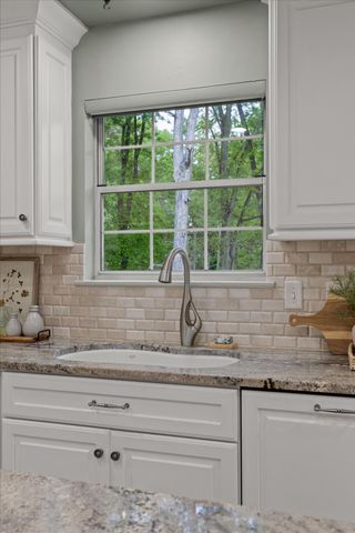 12424 Creek Hollow Lane, Soddy Daisy, TN 37379