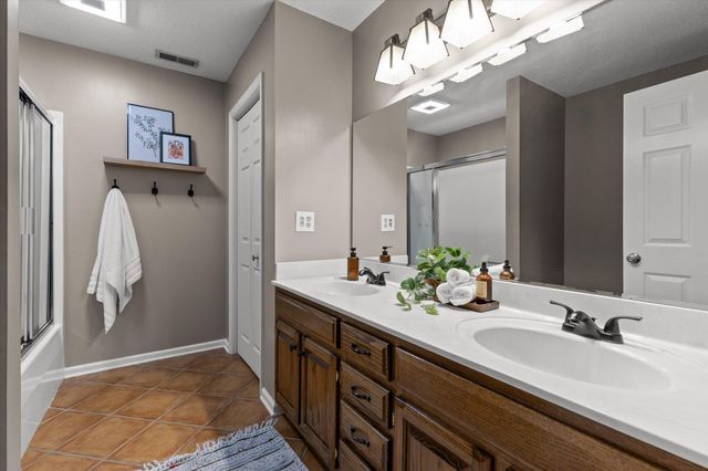 12424 Creek Hollow Lane, Soddy Daisy, TN 37379