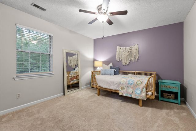 12424 Creek Hollow Lane, Soddy Daisy, TN 37379