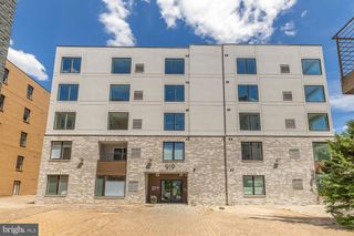 919 12TH ST NE #A301, Washington, DC 20002