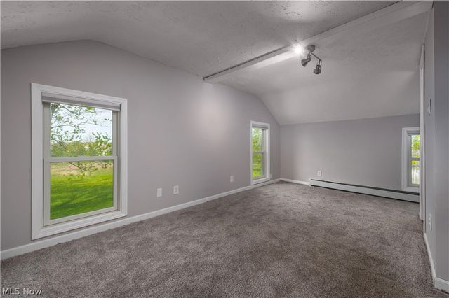 145 State Road, Hinckley, OH 44233