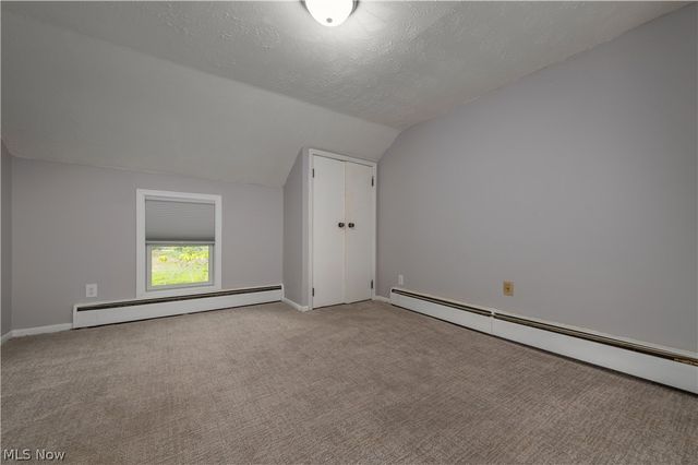 145 State Road, Hinckley, OH 44233