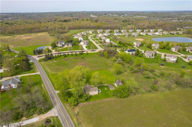145 State Road, Hinckley, OH 44233