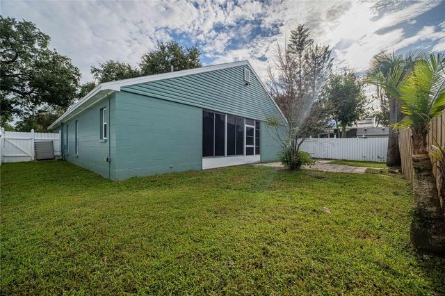1695 LAKESIDE DRIVE, Bartow, FL 33830