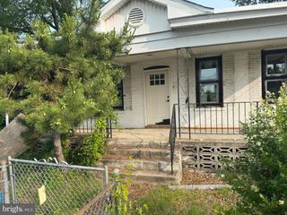 2620 BRENTWOOD RD NE, Washington, DC 20018