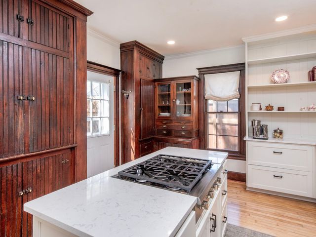 5434 Williston Road, Minnetonka, MN 55345