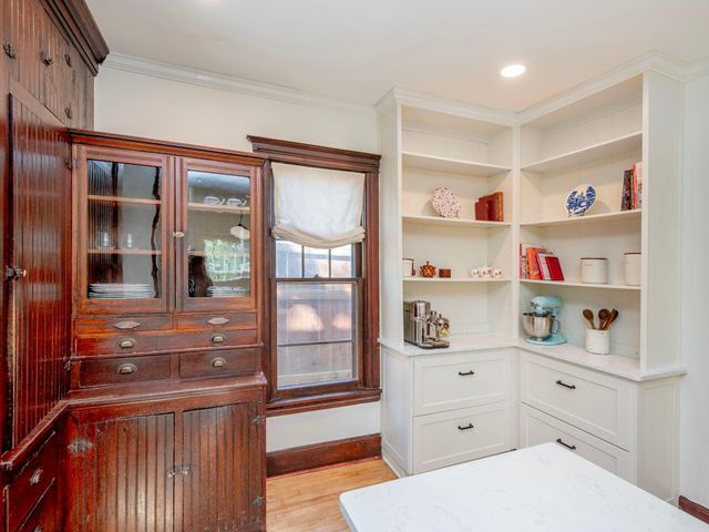 5434 Williston Road, Minnetonka, MN 55345