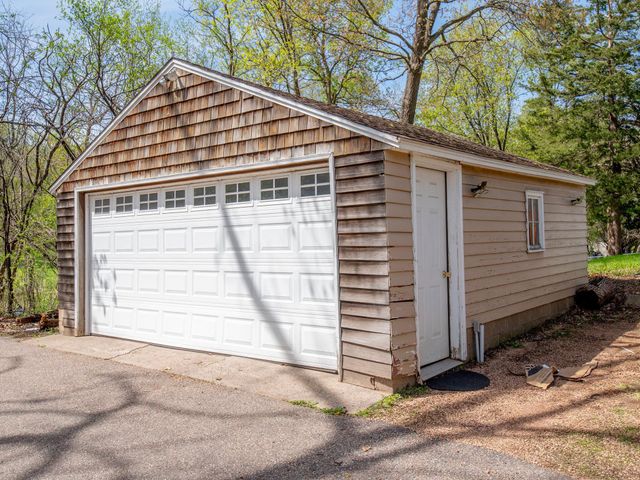 5434 Williston Road, Minnetonka, MN 55345