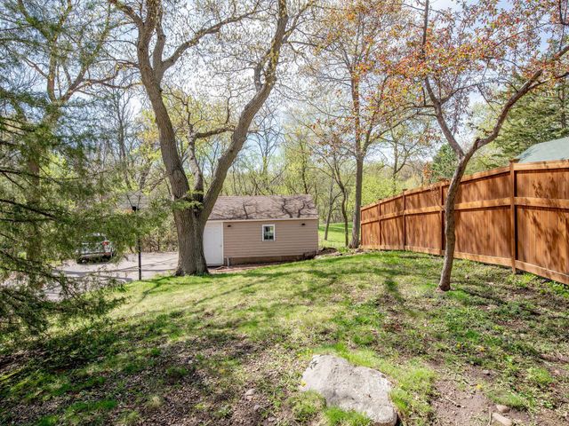 5434 Williston Road, Minnetonka, MN 55345