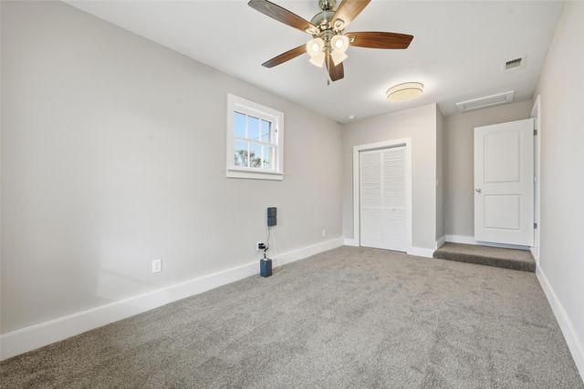 702 N Church Street, Decatur, TX 76234