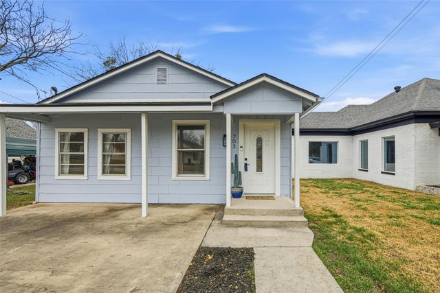 702 N Church Street, Decatur, TX 76234