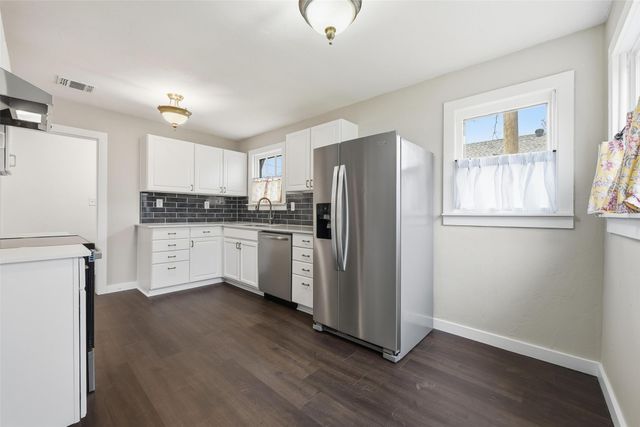 702 N Church Street, Decatur, TX 76234