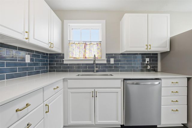 702 N Church Street, Decatur, TX 76234