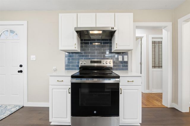 702 N Church Street, Decatur, TX 76234