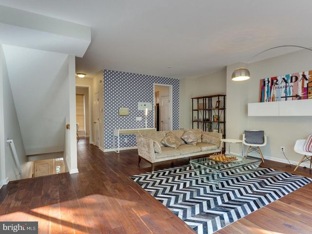 5127 BEAUREGARD ST, Alexandria, VA 22312