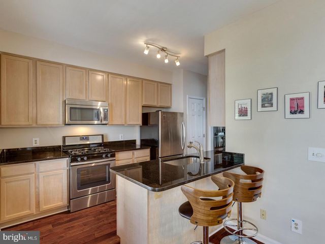5127 BEAUREGARD ST, Alexandria, VA 22312