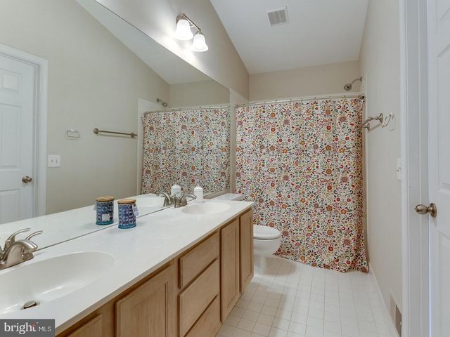 5127 BEAUREGARD ST, Alexandria, VA 22312