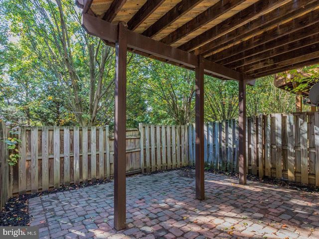 5127 BEAUREGARD ST, Alexandria, VA 22312