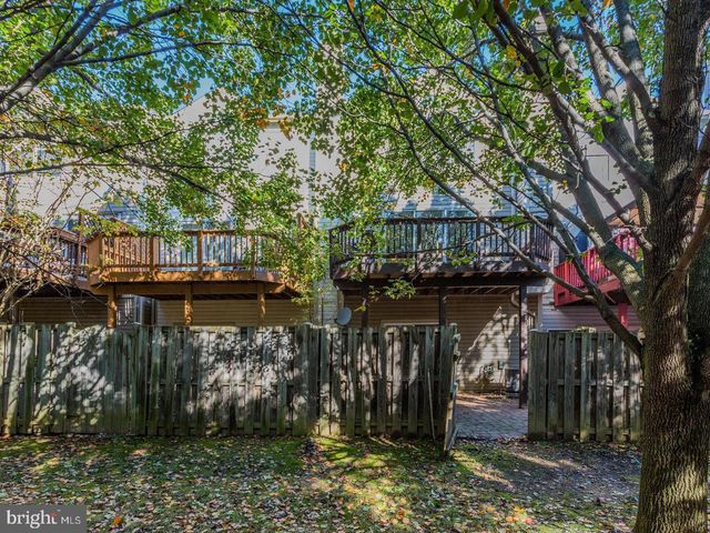 5127 BEAUREGARD ST, Alexandria, VA 22312