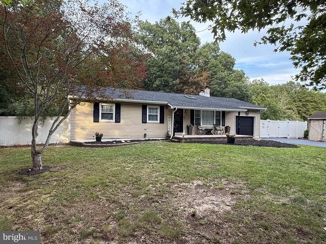 18 PENNSYLVANIA AVE, Dorothy, NJ 08317